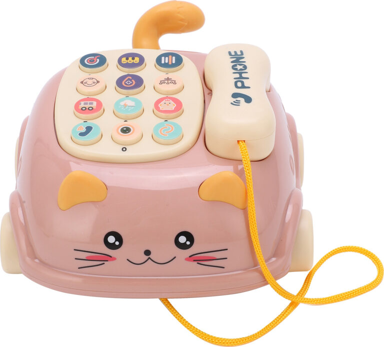 Ein rosa Spielzeugtelefon in Katzenform mit Tasten und gelbem Ziehband. Ein rosa Spielzeugtelefon in Katzenform mit Tasten und gelbem Ziehband.